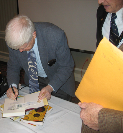 0510_G_Prof.Gingerich_Signs_Book